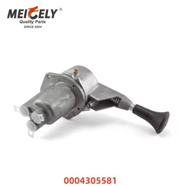 Three-way Hand Brake Valve 0004305581 0004308581 For DAF / Mercedes-Benz