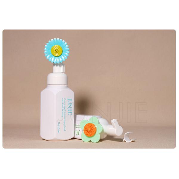 Hot Sale Cute Empty Plastic Packaging Foaming Pump Bottle 260ml PET Face Wash Mousse Hand Soap Dispenser Foam Bottle