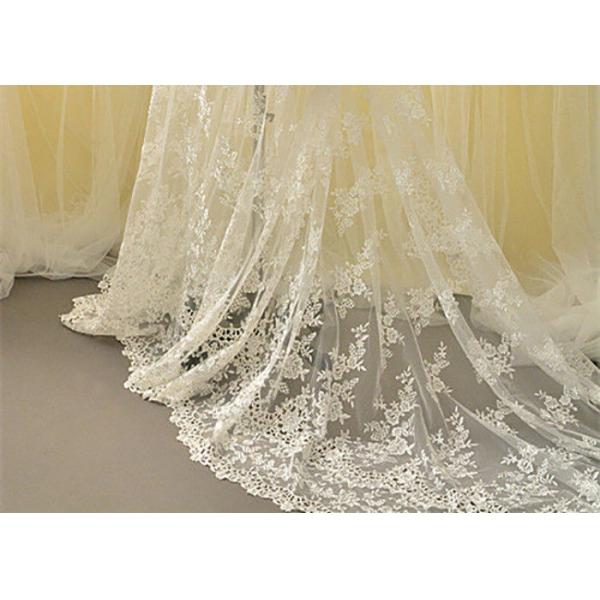 Ivory Embroidery Bridal Corded Lace Fabric , Flower Scalloped Edge Lace Fabric By The Yard