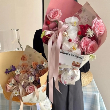 35*50cm Speacialty Paper Packaging The Ideal Choice For Eternal Night Star River Flower Arrangement