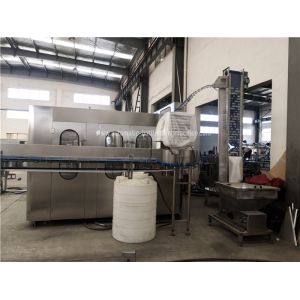 Quality 1000BPH Pet Bottle Water Filling Machine 24 Heads SUS304 Structure for sale
