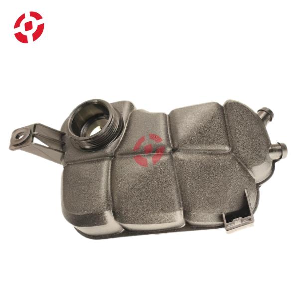 Car Engine Radiator Godwalker 2 Coolant Expansion Tank LR024296 Engine Coolant Reservoir Tank for Land Rover