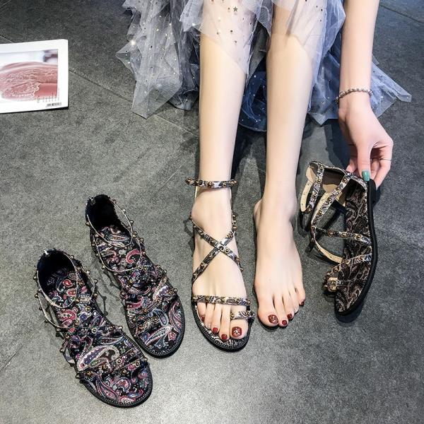 Outdoor Flip Flops Sandals Slippers Beach Style PU Upper Material 35-39 Size