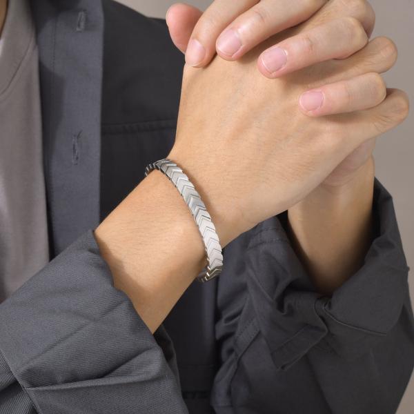 Stainless Steel Arrows Open Metal Cuff Bangle Silver or Black for Boys and Men