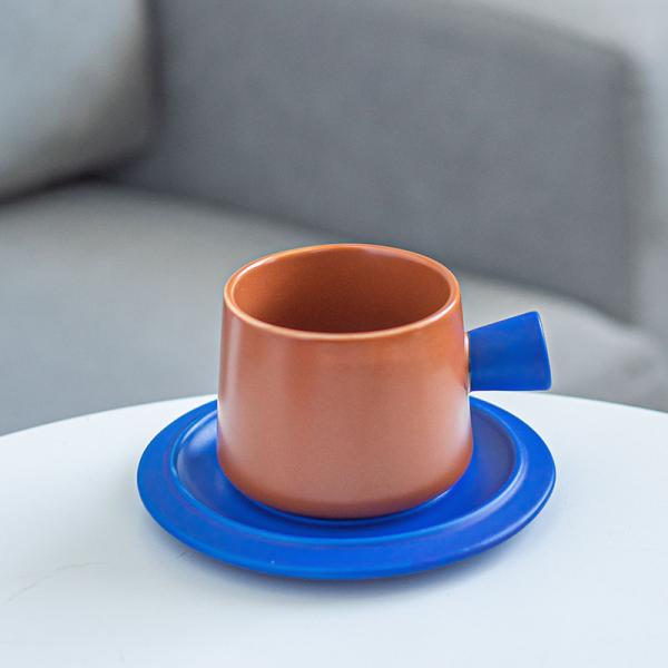 320ml Volume Porcelain Tea Mug Ceramic Coffee Cup And Saucer Set Klein Blue Cups