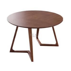 Quality Modern Wooden Style Ash Wood Round Dining Table for sale