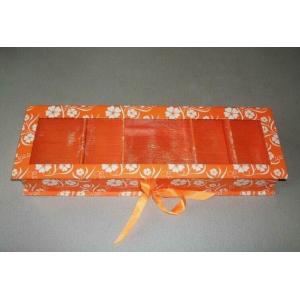 Wholesale customized gift carton packaging box with PVC window