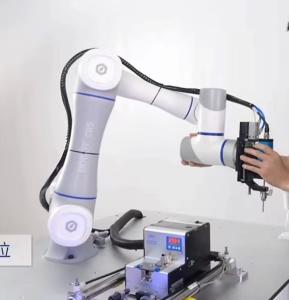 Quality 6 Axis Collaborative Robotic Handling Systems With 10kg Payload Reach 1300mm for sale