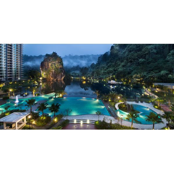 Indoor Customized Swimming Pools with High Purity Acrylic Plexiglass Sheet