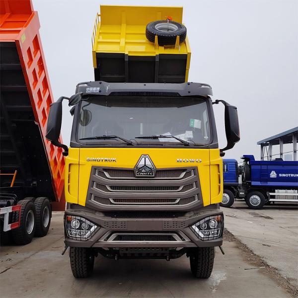 EURO 5 Sinotruk Howo 6x4 Dump Truck 380hp 1500Nm-2000Nm Torque