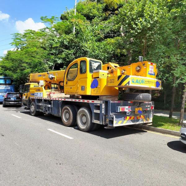 Xugong Mobile Crane 25K5 Model Used Heavy Equipment