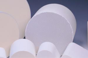 China Alumina Ceramic Substrate Diesel Ceramic Substrates , Honeycomb porous ceramic on sale