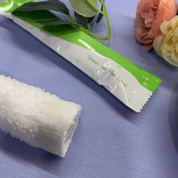 Custom Cleaning Refreshing Soft Packed Facial Wet Wipes For Restaurant