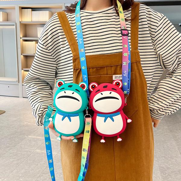 Frog Customized Silicone Pencil Case Crossbody Shoulder Bag Kids Handbag Pop Purse Bag School SUpplies Birthday Gifts