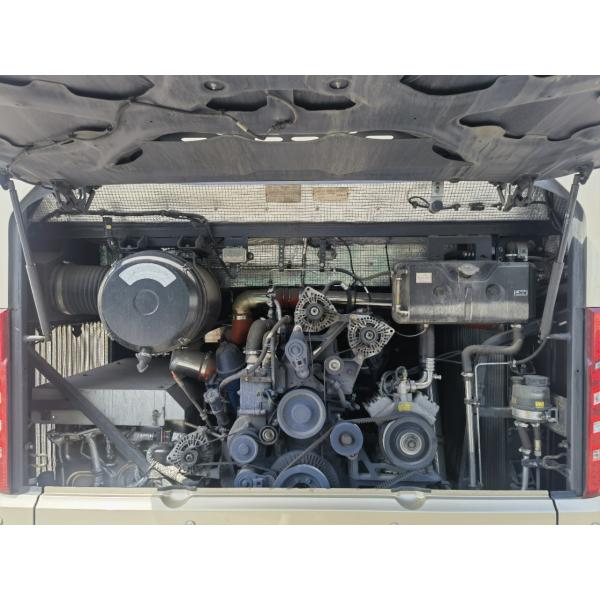 Euro 6 Double Door Used Commercial Buses with Extra Large Luggage Warehouse