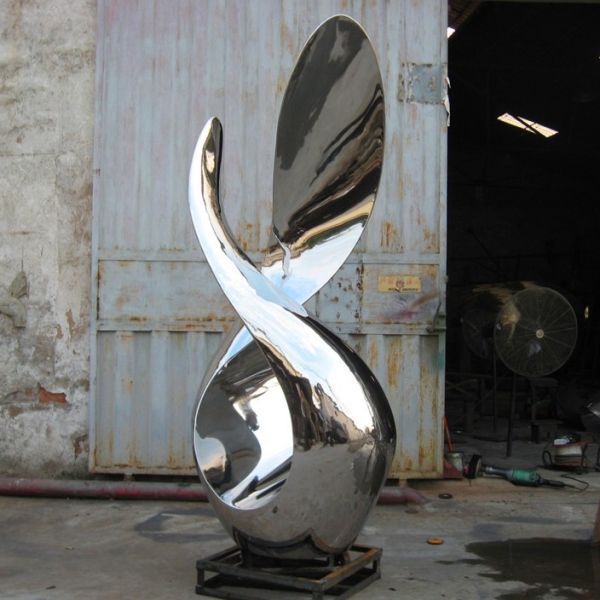 Garden Stainless Steel Sculpture 2500 Mm Mirror Stainless Steel Sculpture