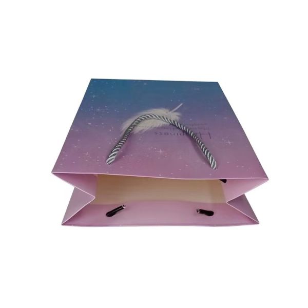 27cm*20.3cm*11cm Gravure Printing Cosmetic Paper Bags With Button