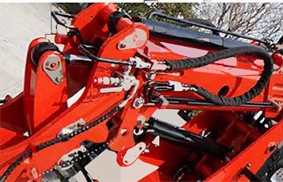 Strengthening the upper arm  Strengthening the boom, capable of telescoping, loading materials, and stable operation