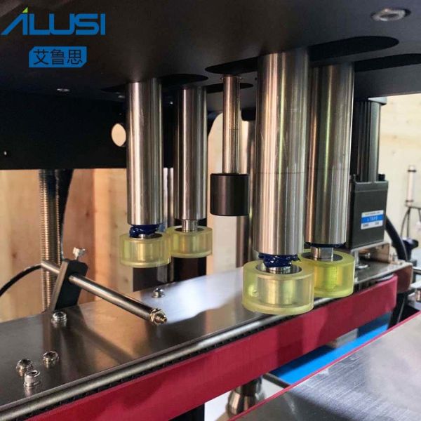 Automatic Alcohol Spray Bottle Capping Machine Hand Sanitizer Screw Capper