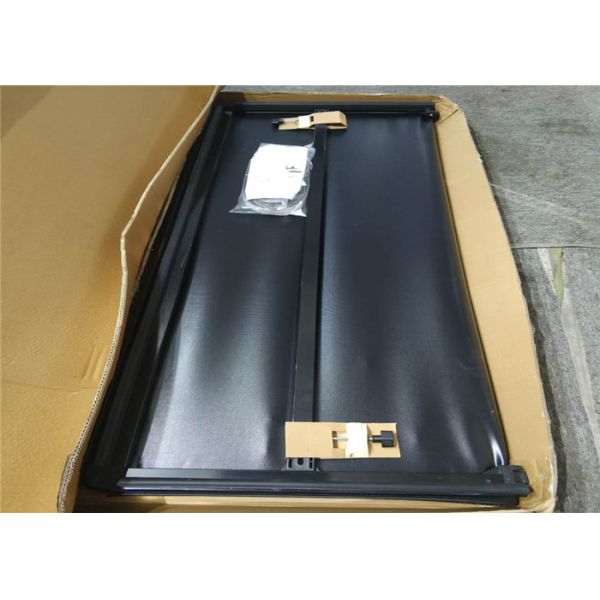 PVC Soft Tri Fold Tonneau Bed Cover 12 Months Warranty For Toyota Hulix Revo