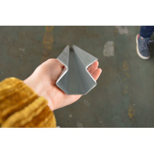 1.5mm Galvanized Steel V Strut Press Machine with Hydraulic Punching