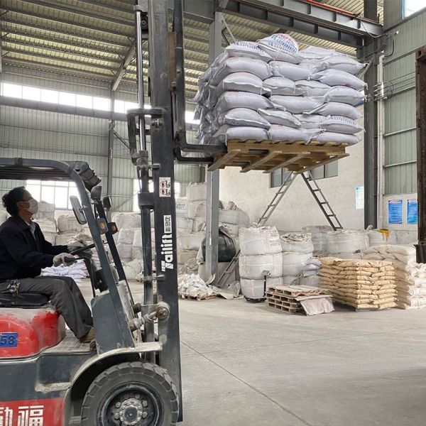 Light Yellow Corundum Mullite Refractory Castable High Strength