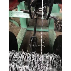 Quality Best Price double twist Barbed Wire Making Machine Manufacturer for sale