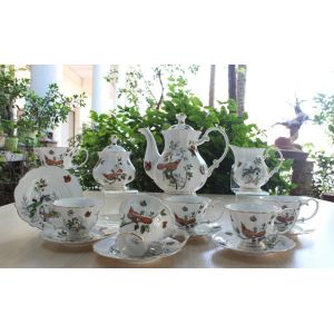 Quality Traditional Calcined White 17pcs Ceramic Tea Cup And Saucer Set for sale
