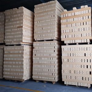 Automatic Sawdust Wood Pallet Block Extruder Machine