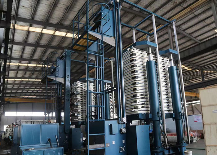 Quality SIEMENS Control Vertical Filter Press 5.5m Width 3 Layers Automatic Filter Press for sale