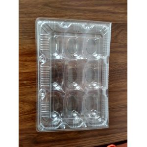 Fruit packing clamshell for kiwi