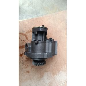 Quality LGMC Isuzu Engine Parts 3609833 3821579 Oil Pump SD22 for sale