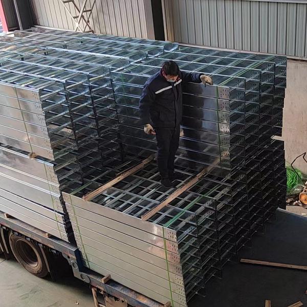 Screws Installation Method Galvanized Wireway Cable Tray For Indoor Outdoor Wire Organization