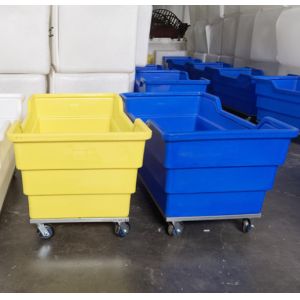 OEM Plastic Cleaning Car Roll Plastic Linen Car Rotational Moulds