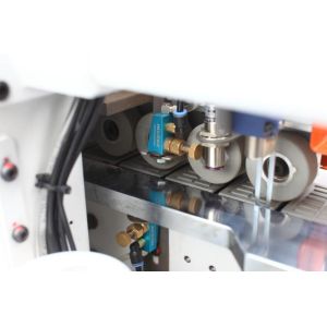 Edge bander for unequal double door: HD312