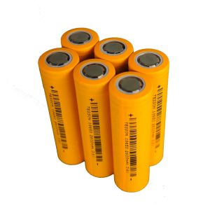 China 18650 3.6V 2600MAH NMC Li Ion Battery Cell on sale