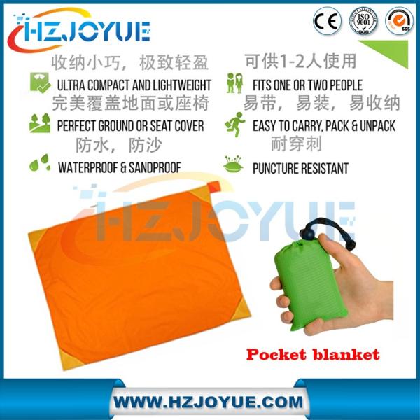 Waterproof for beach picnic Outdoor Activities Pocket Blanket for camping or outdoor sports