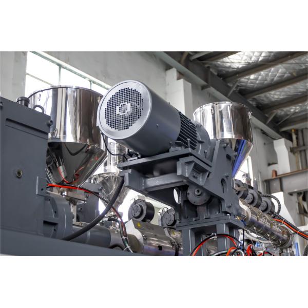 EBM Extrusion Blow Molding Machine PP HDPE PETG Bottles 370mm