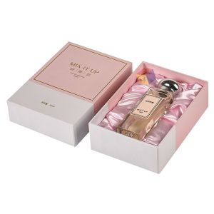 Quality Handmade Cosmetic Paper Box 30ml Perfume Bottle Gift Box Recyclable for sale