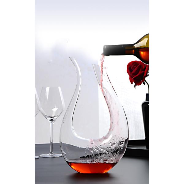 Mouthblown Lead Free Wine Decanter , Round Cone Modern Wine Decanter Easy To Clean