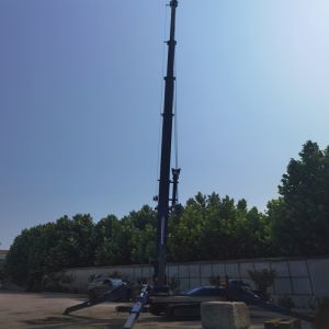 Rubber Crawler Cantilever Electric Crane Hydraulic Telescopic Outrigger Small