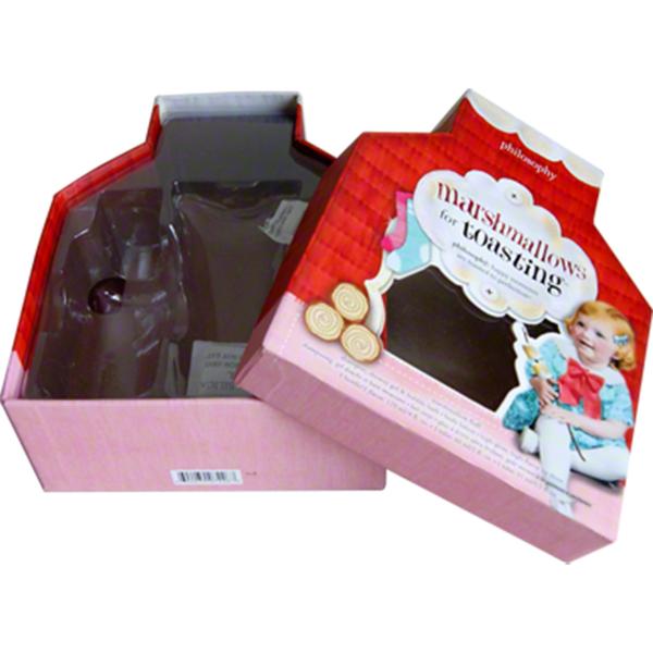 Heart Shape Beauty Gift Box Packaging Matte Finishi With Ribbion