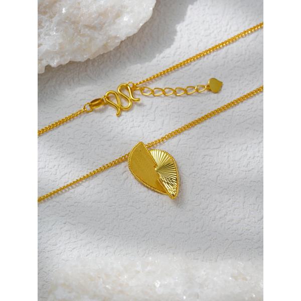 Heart-shaped pendant necklace for 24K gold