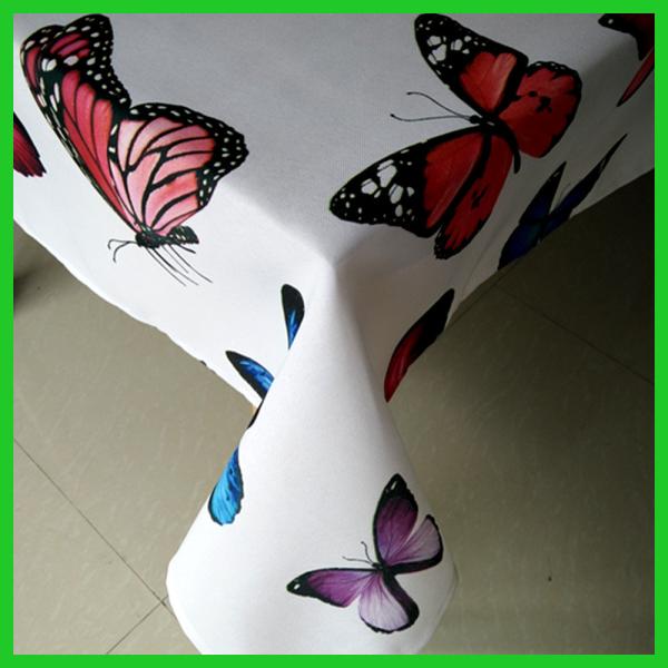 Hot selling four seasonal100% Polyester printed flower tablecloth made in BSCI audit China factory with small MOQ