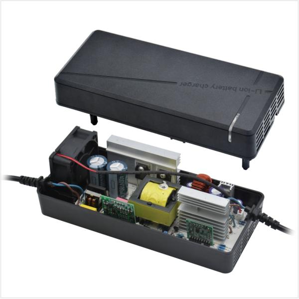 Durable Plastic Case Intelligent Lithium Battery Chargers YM-R15-SK