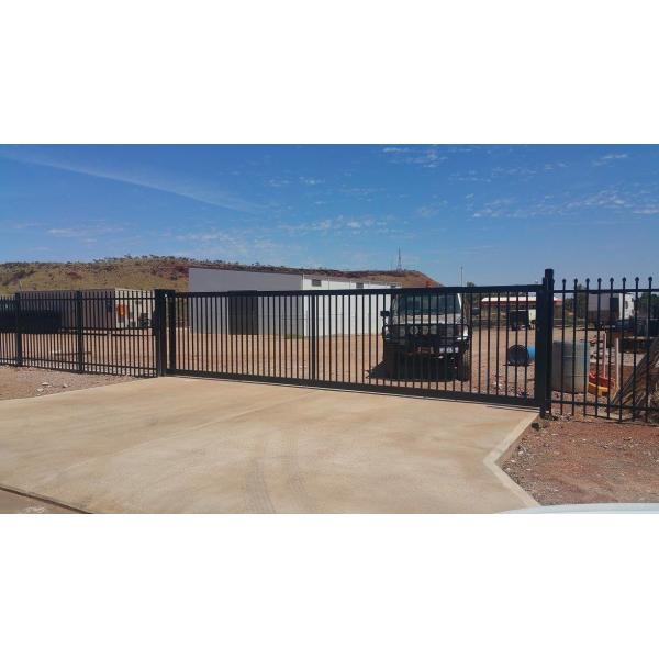 Black Rustproof Tubular Fence Panels , 2.1m High Tubular Security Fencing