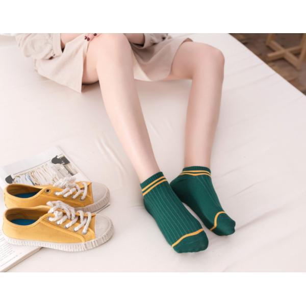 Unisex Breathable Custom Design Sports Socks Comfortable Various Color Available