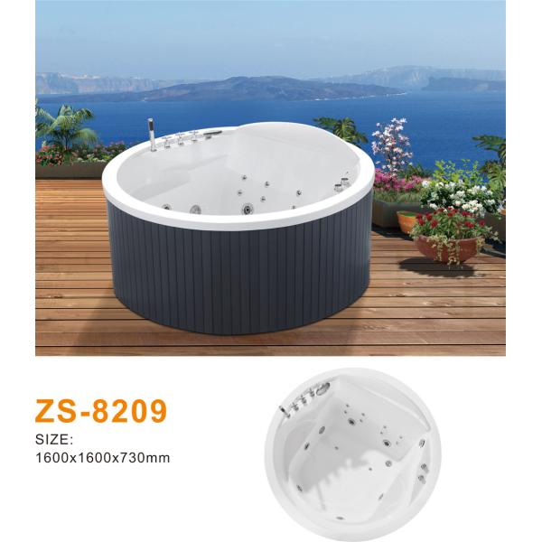 Elegant Acrylic Freestanding Spa Jacuzzi with Waterfall Faucet and Aromatherapy in Luxury Homes & Resorts