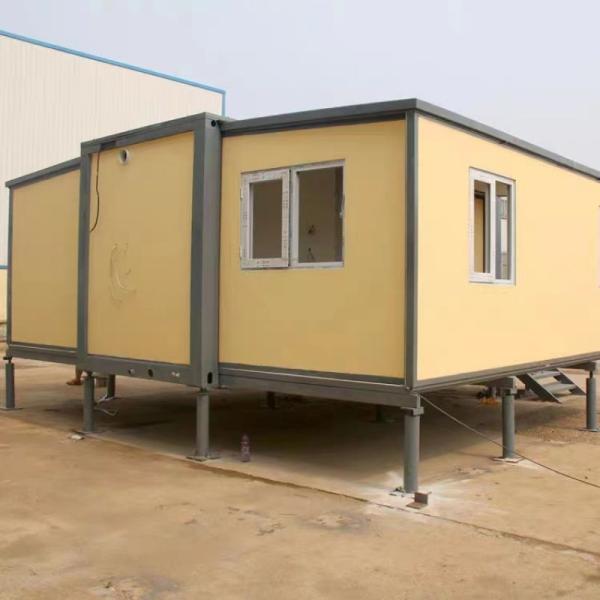 Steel Fabricated Home Building 20ft 40ft Prefabricated Expandable Shipping Container House