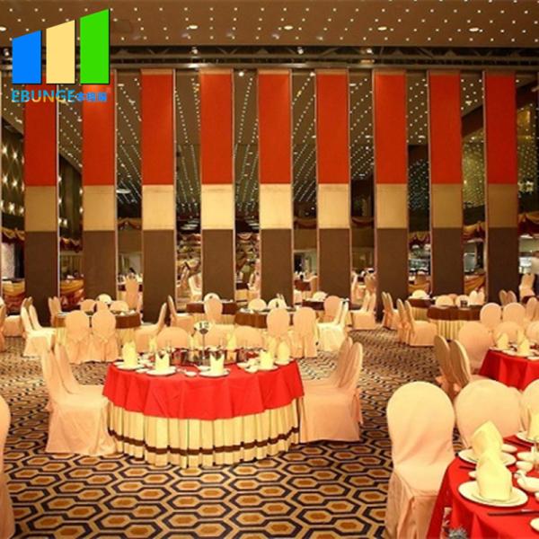 Aluminum Frame Folding Office Chair Systems Decorative Partition Wall For Multi - Function Hall